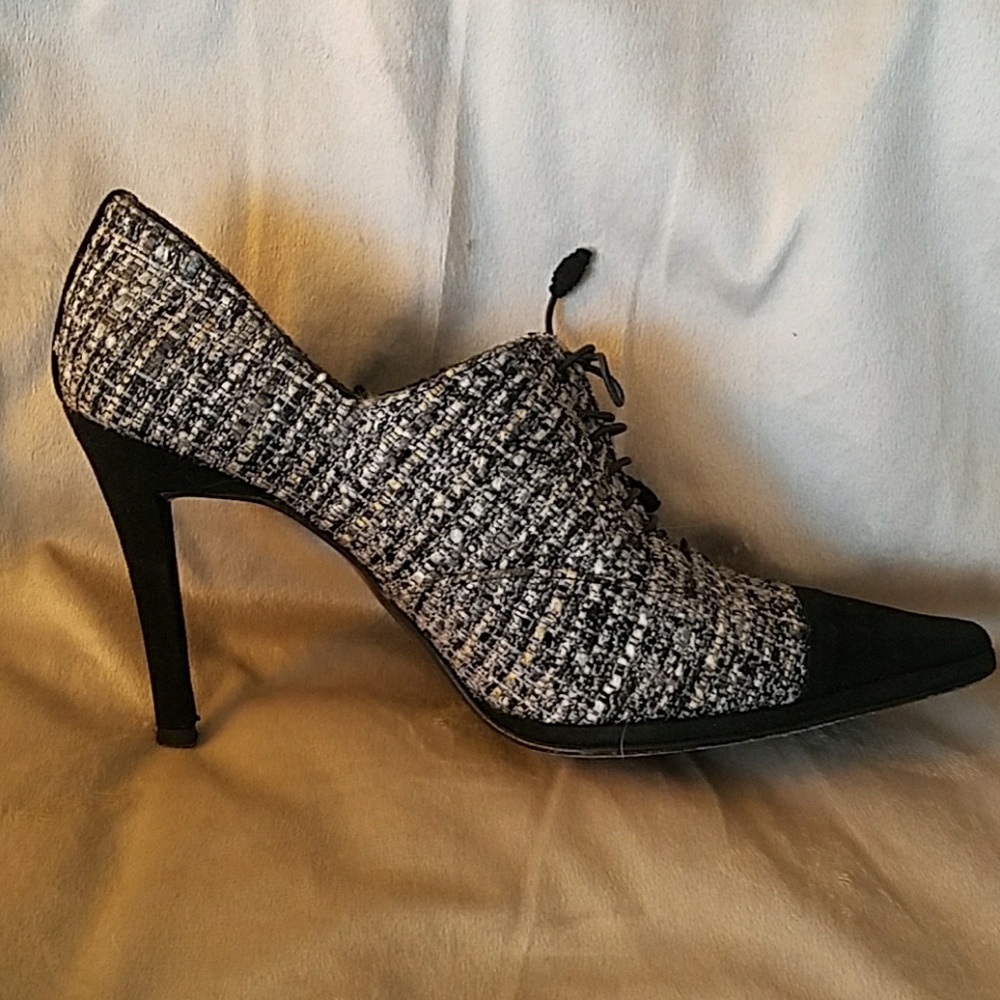 Stuart Weitzman  Oxford Shoes 9M FINAL DROP